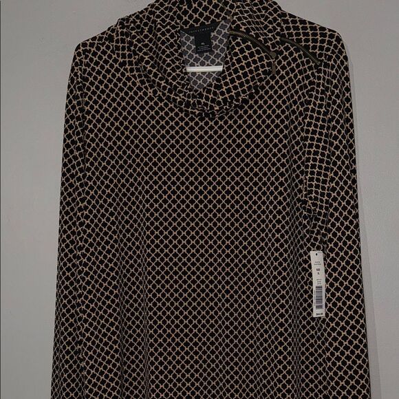 Investments Black and Tan Patterned Blouse - Picture 5 of 12